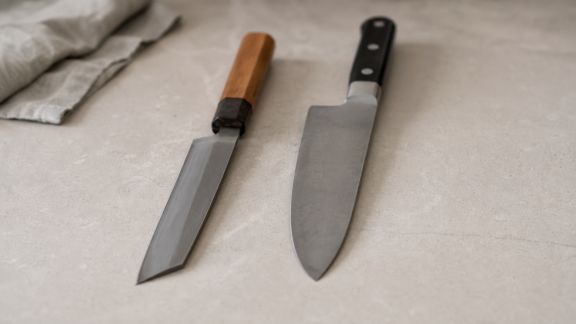 Couteaux japonais ou français : quelles différences à l’usage ?