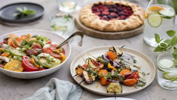 Recettes de saison : alternatives originales aux classiques estivaux