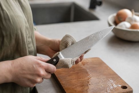 Comment entretenir vos couteaux de cuisine pour qu’ils durent longtemps