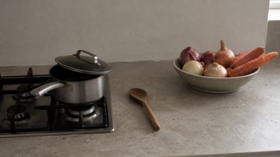 Réduire la consommation d'énergie en cuisinant : astuces simples